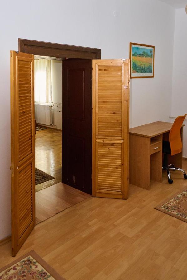 Koelcsey Vendeghaz Apartment ฮูดเมโซวาชาร์เฮย์ ภายนอก รูปภาพ